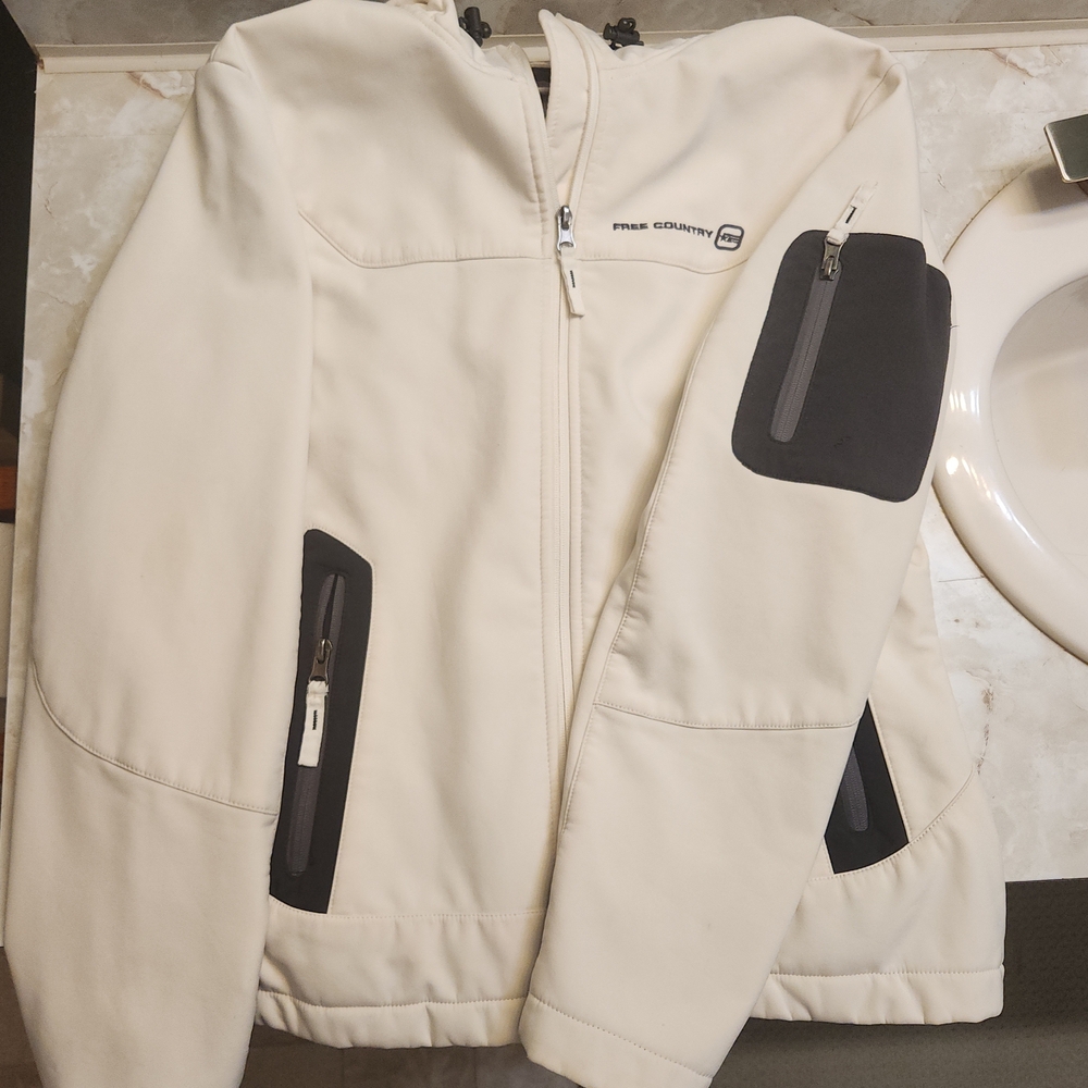Free Country Womens White and Black Jacket